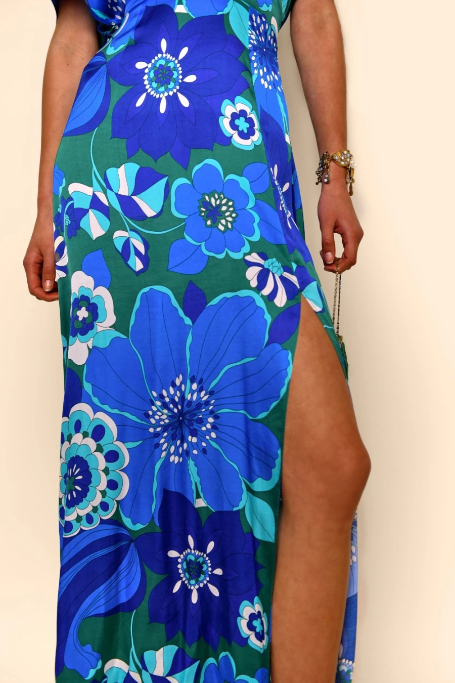 RIXO Women's Retro Floral Blue Dress - Sadie Vintage Floral Print Dress