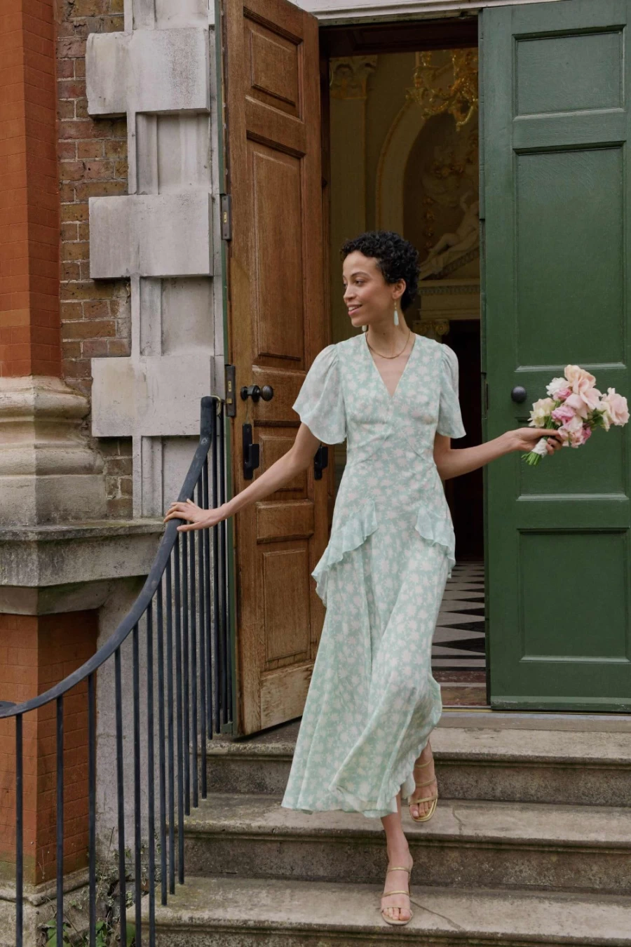 RIXO Women's Vintage Daisy Green Evie Floral Dress