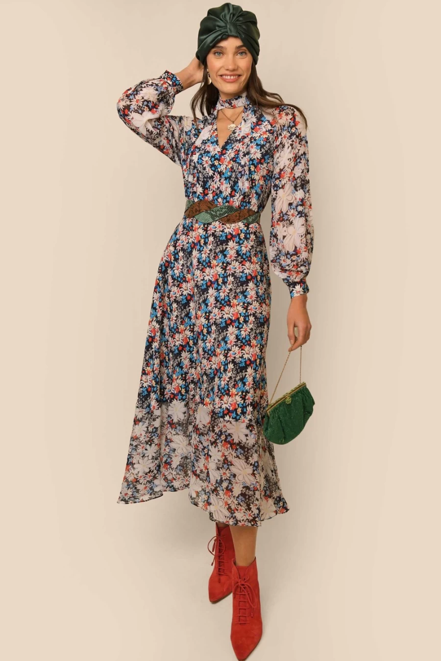 RIXO Women's Black Daisy Parade Diya Floral Print Dress