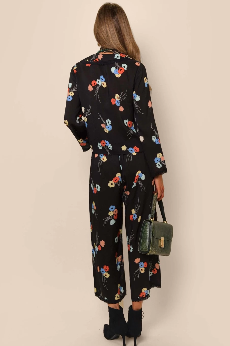 RIXO Women's Annabelle Dress in Multi Carnation Print - Floral Boho Chic Style