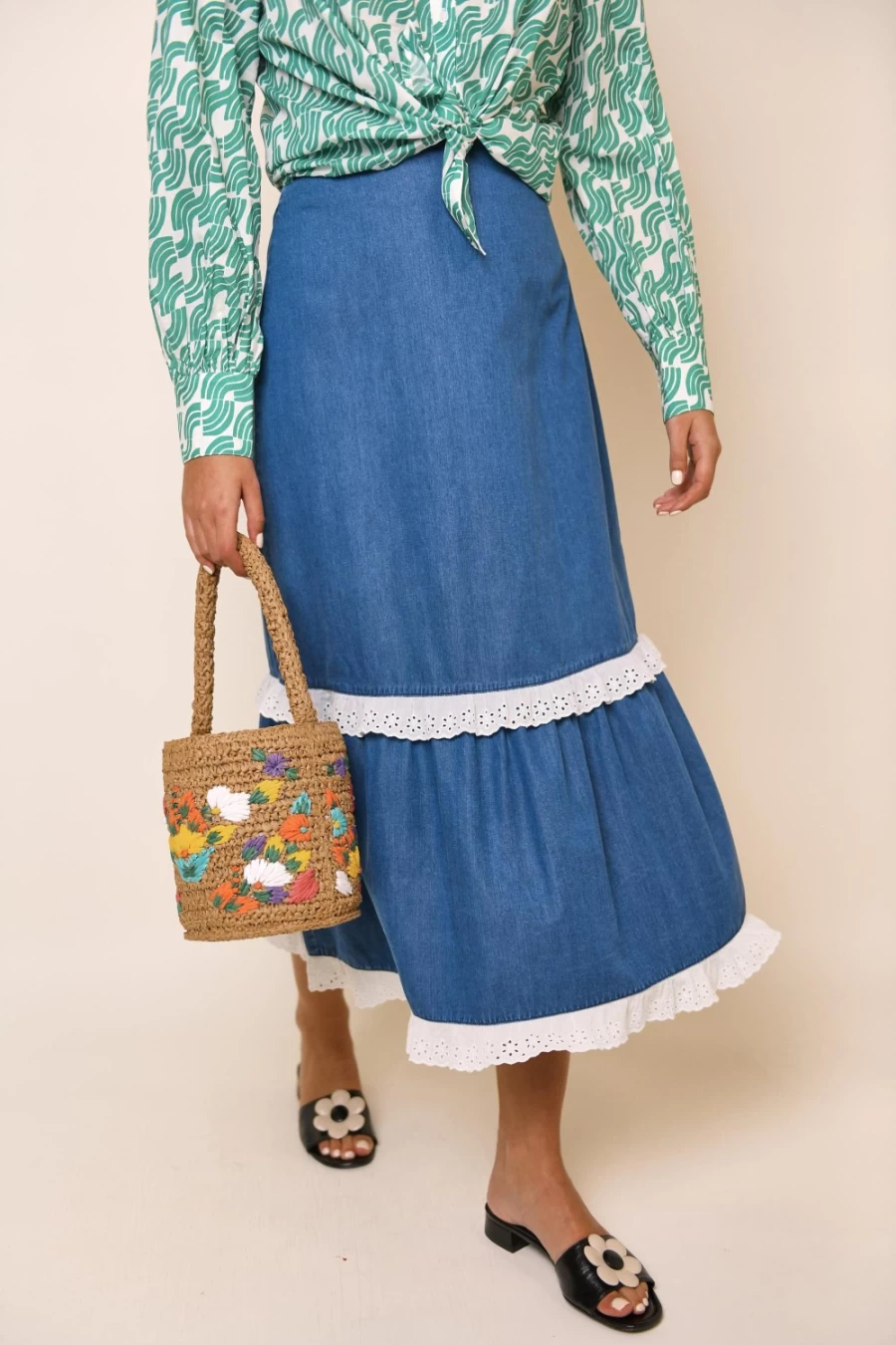 RIXO Women's Elina Dress in Indigo Wash - Vintage Floral Printed Midi Dress