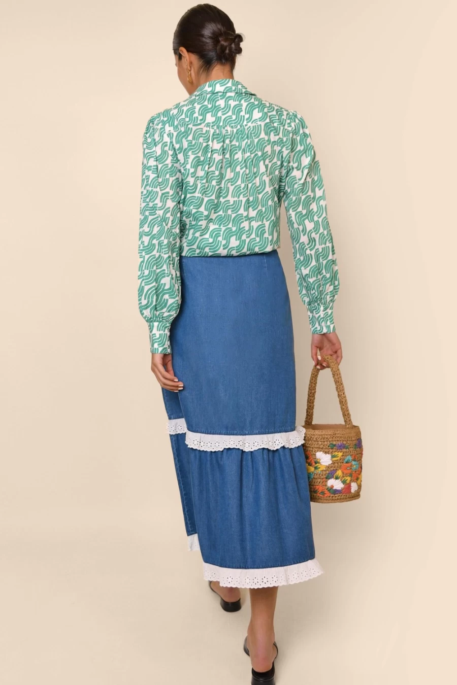 RIXO Women's Elina Dress in Indigo Wash - Vintage Floral Printed Midi Dress
